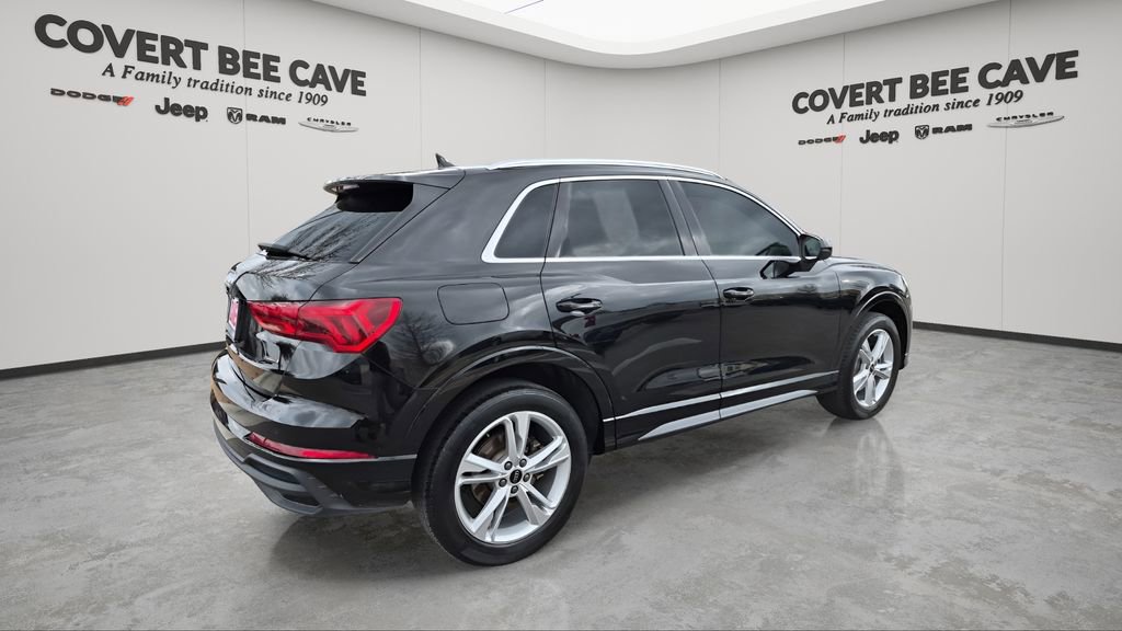 Used 2023 Audi Q3 2.0T Premium Plus w/ Premium Plus Package image 9