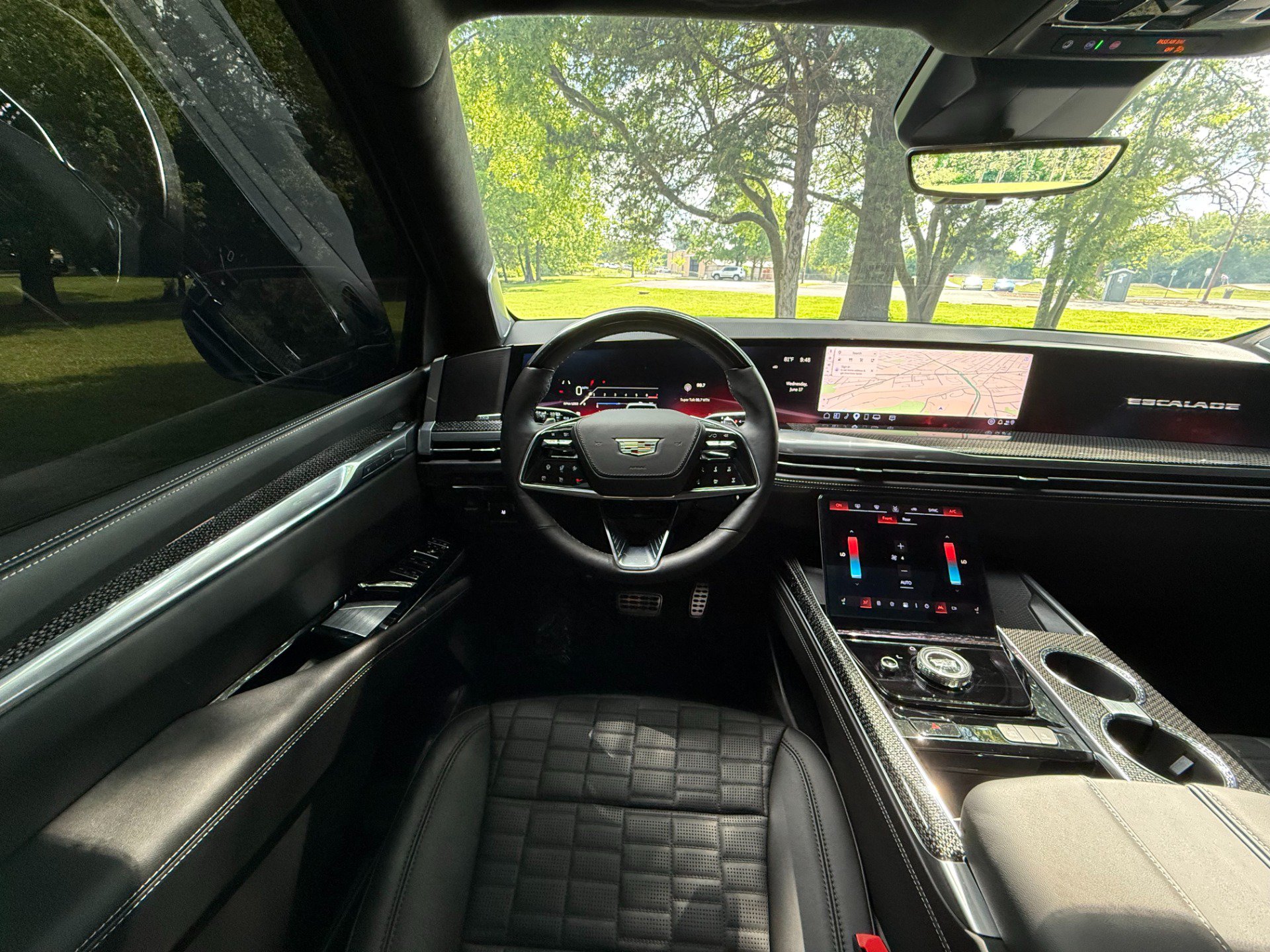 Used 2025 Cadillac Escalade V AWD/4WD image 23
