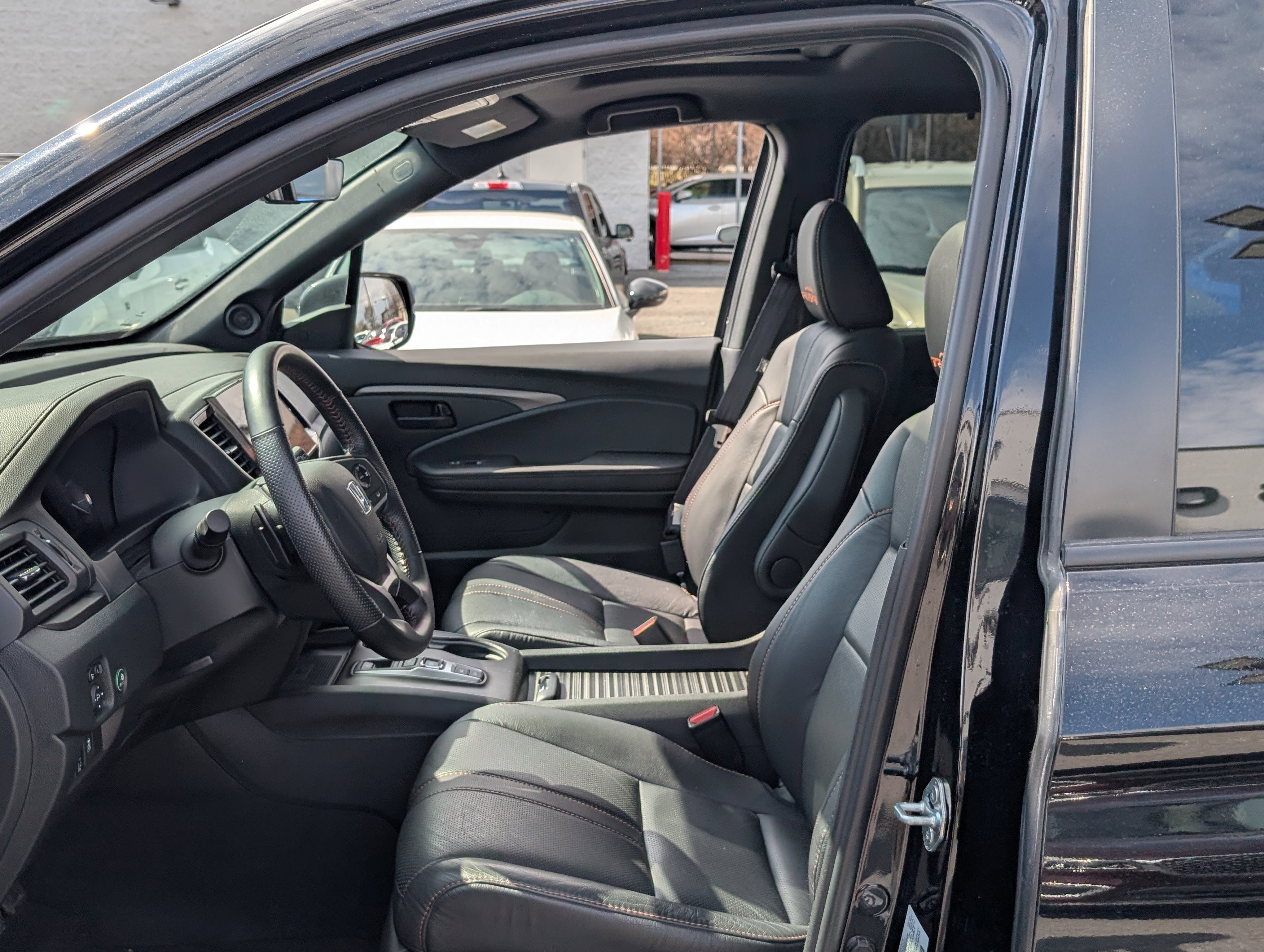 Used 2023 Honda Passport TrailSport image 16