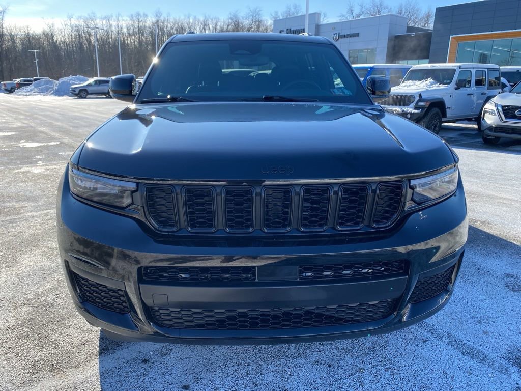 Certified 2024 Jeep Grand Cherokee L Altitude image 8