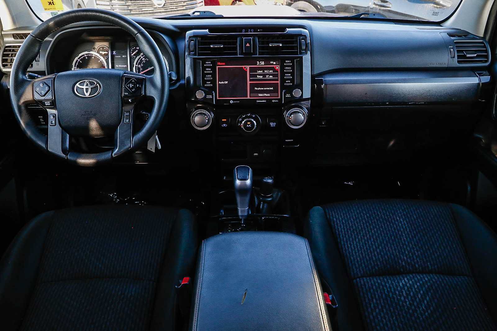 Used 2020 Toyota 4Runner TRD Off-Road AWD/4WD image 12