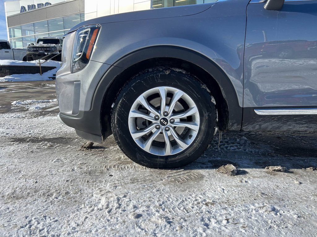 Used 2021 Kia Telluride LX image 25