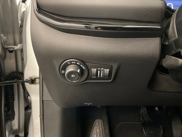 New 2026 Jeep Compass Latitude AWD/4WD image 14