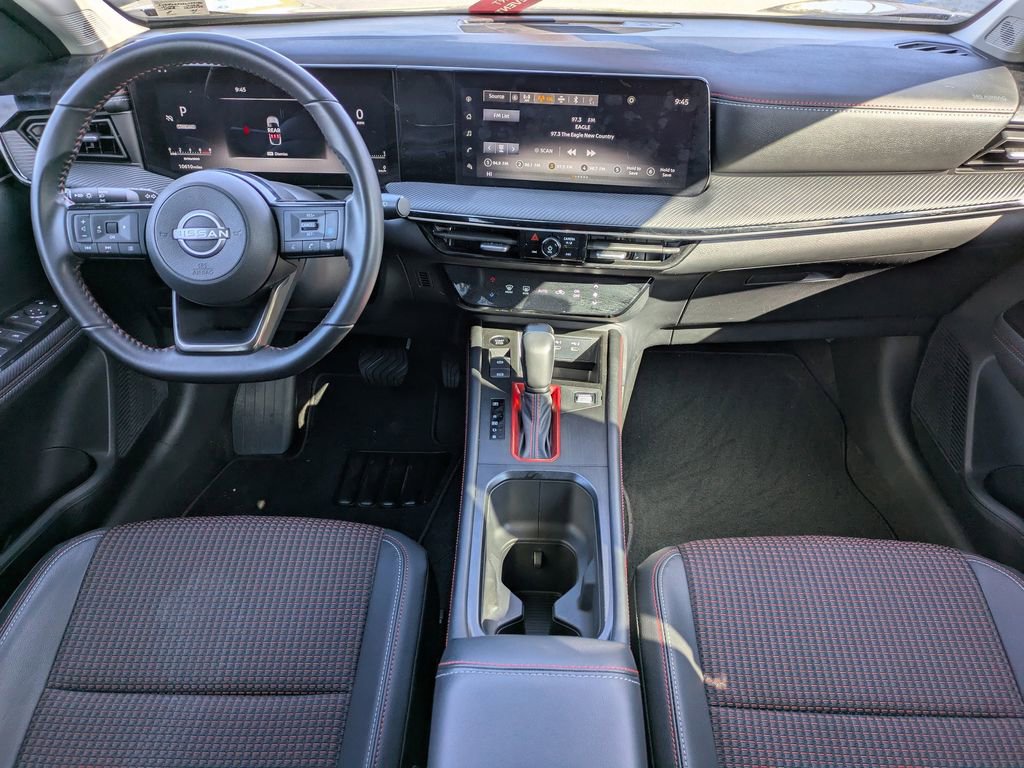 Certified 2025 Nissan Kicks SR FWD image 16