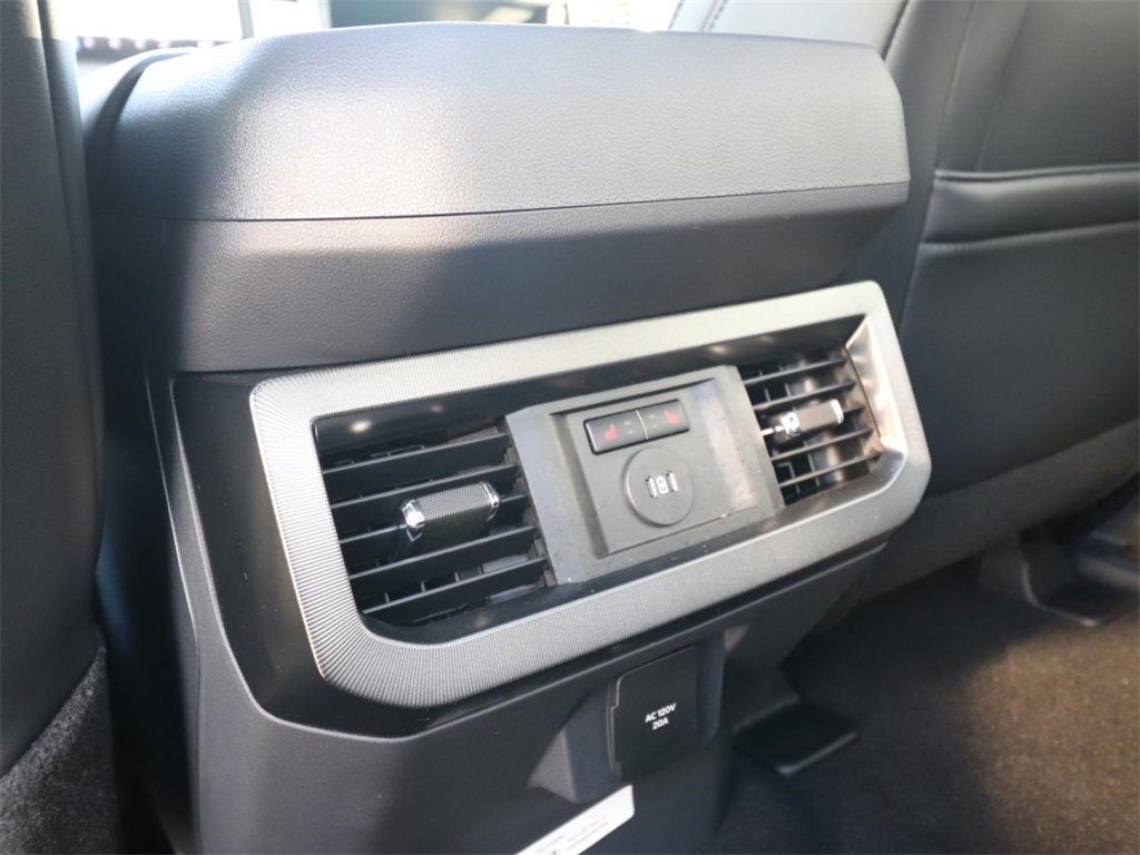 New 2026 Ford F250 Platinum image 14