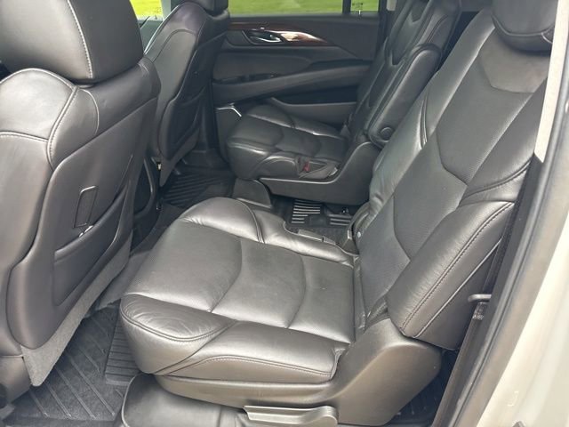 Used 2020 Cadillac Escalade ESV Premium Luxury AWD/4WD image 8