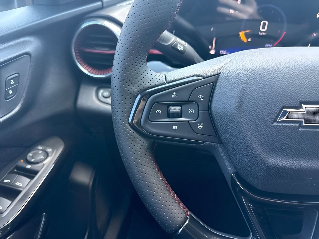 New 2026 Chevrolet Trax RS w/ Sunroof Package FWD image 14