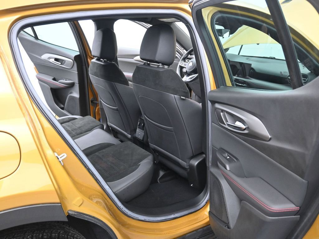 Used 2023 Dodge Hornet GT w/ Track Pack image 17