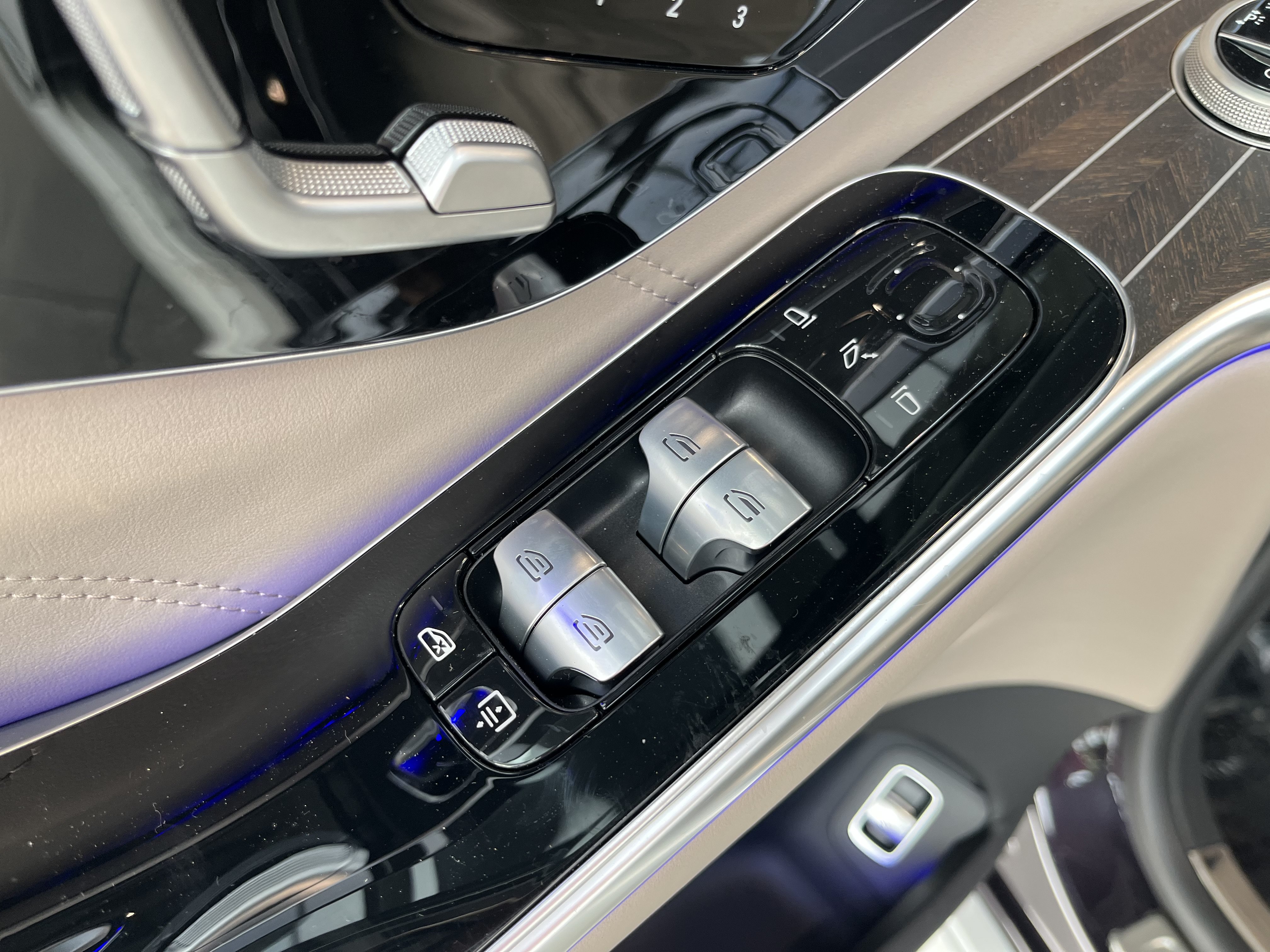 New 2025 Mercedes-Benz Maybach S 680 4MATIC image 10