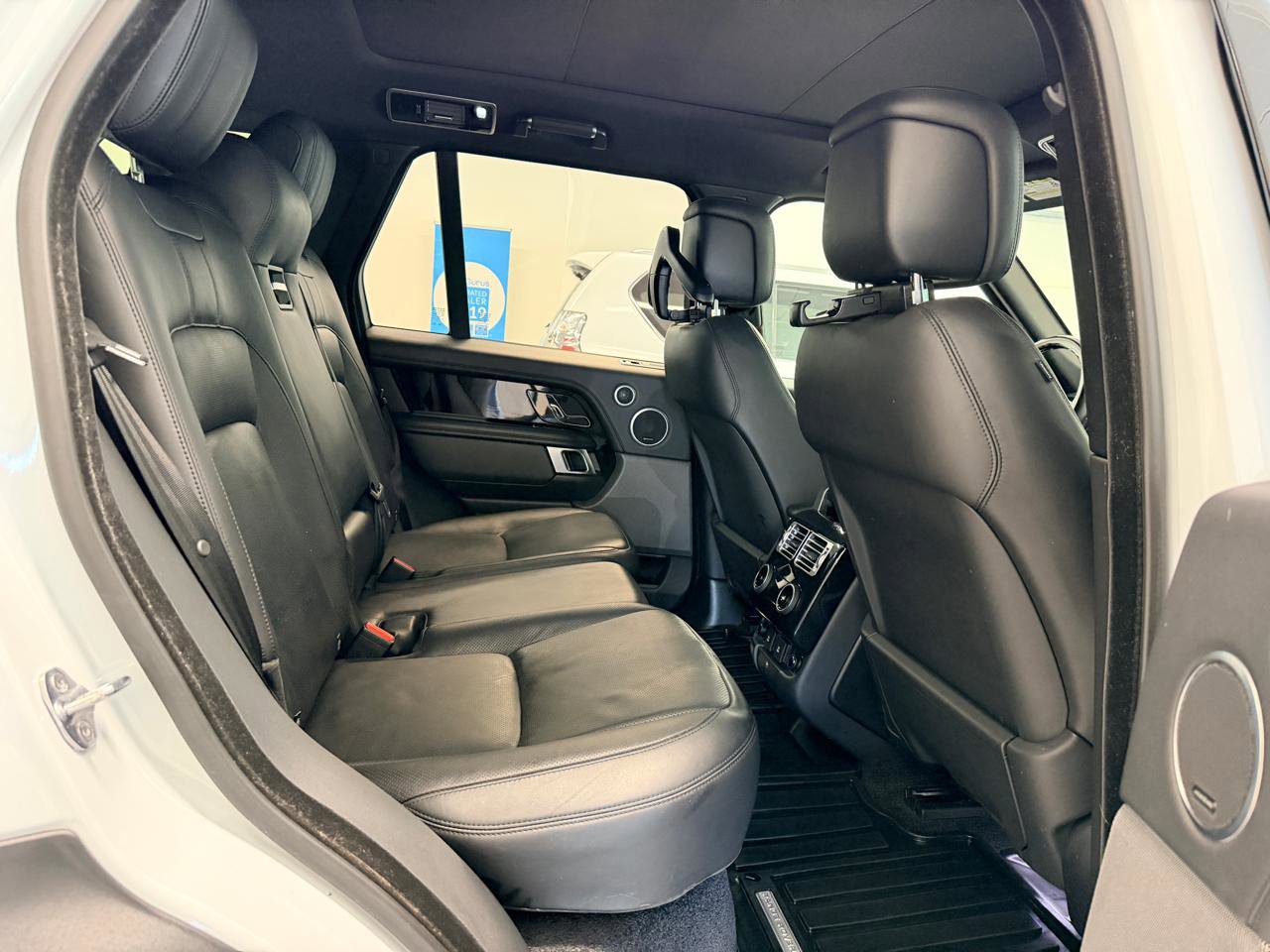 Used 2019 Land Rover Range Rover HSE AWD/4WD image 34