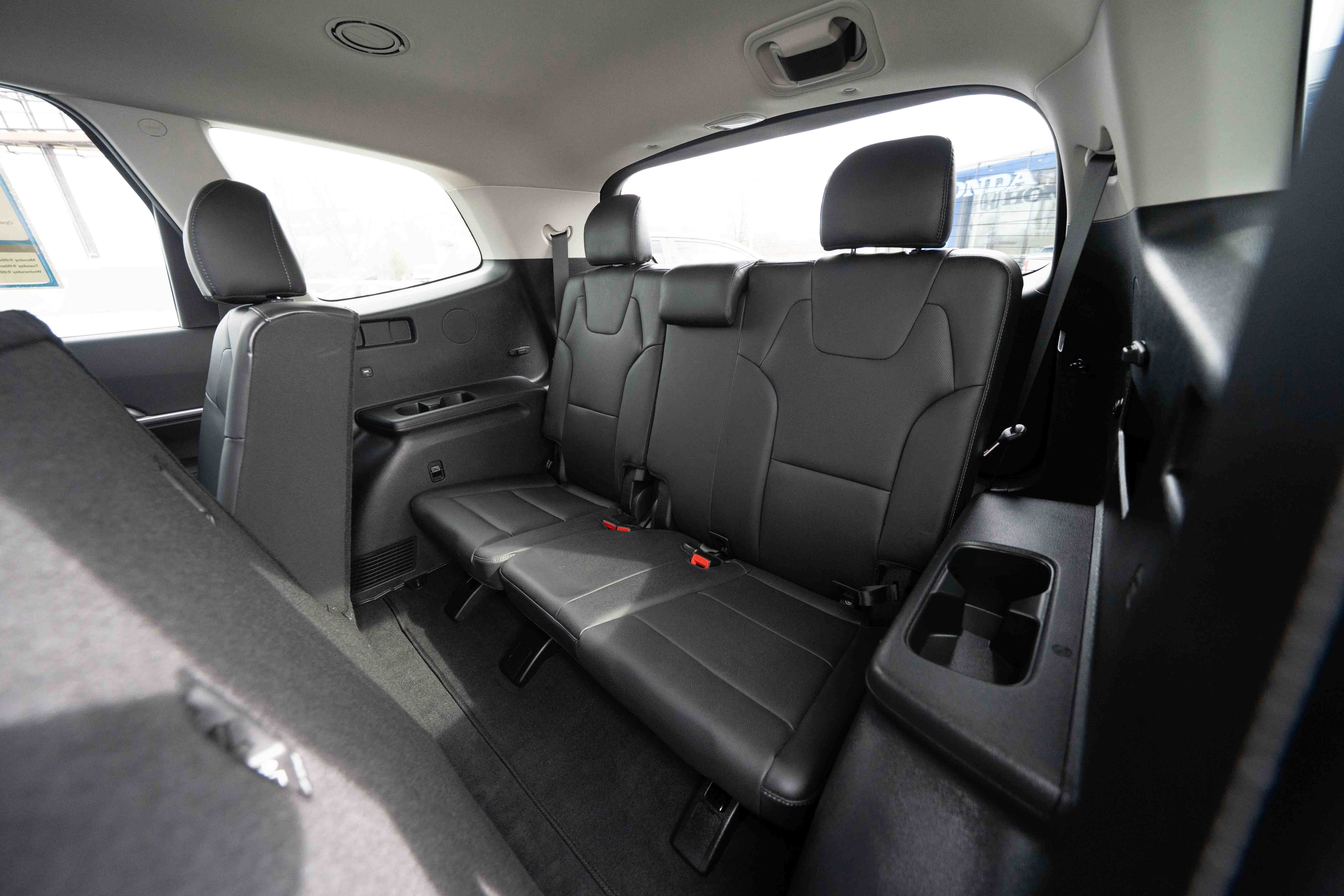 Used 2021 Kia Telluride LX image 24