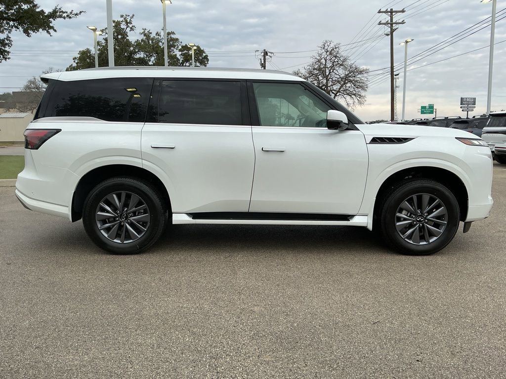 Certified 2026 INFINITI QX80 Pure AWD/4WD image 4