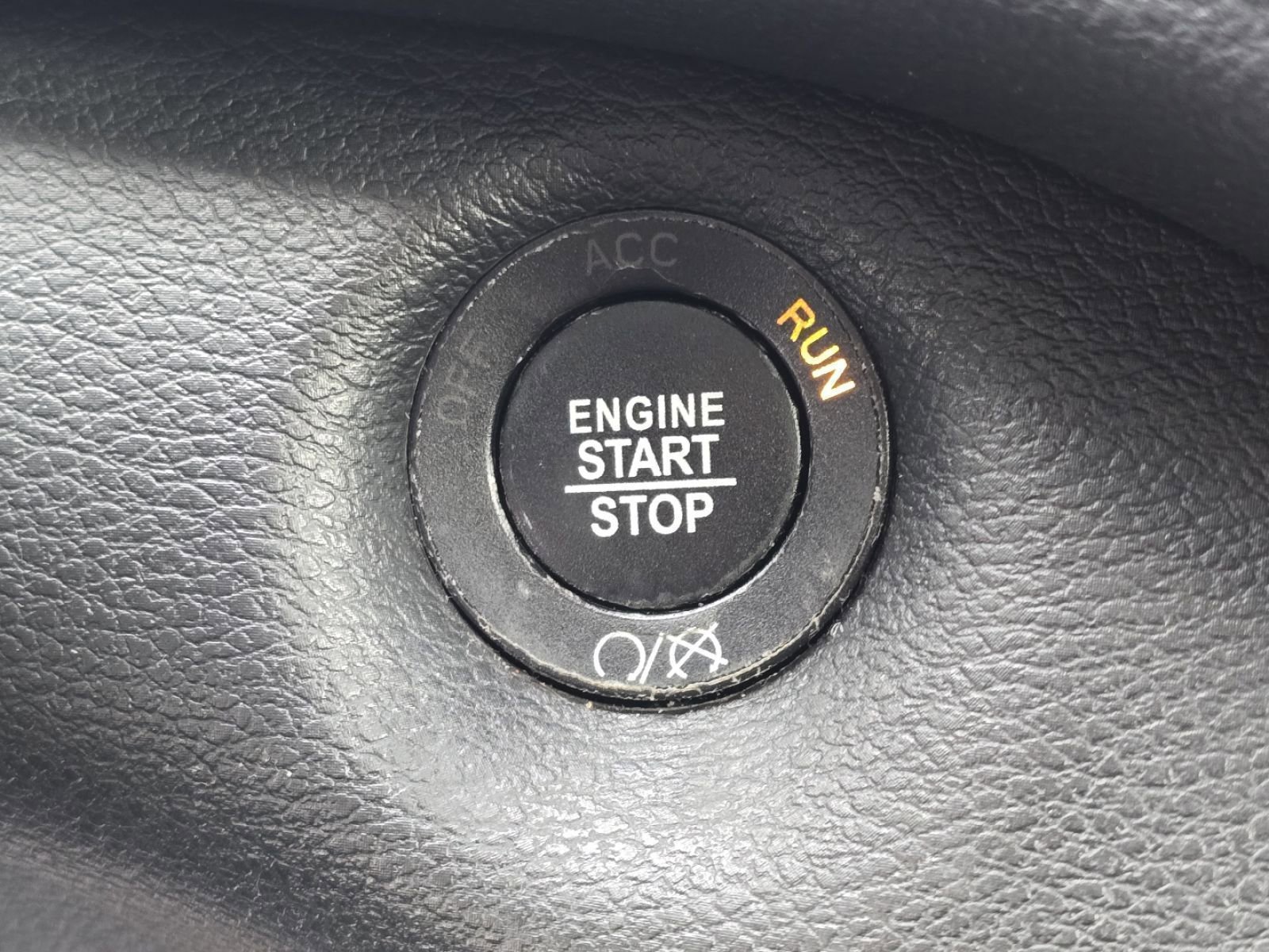 Used 2021 Jeep Cherokee Latitude Lux w/ Comfort/Convenience Group image 30