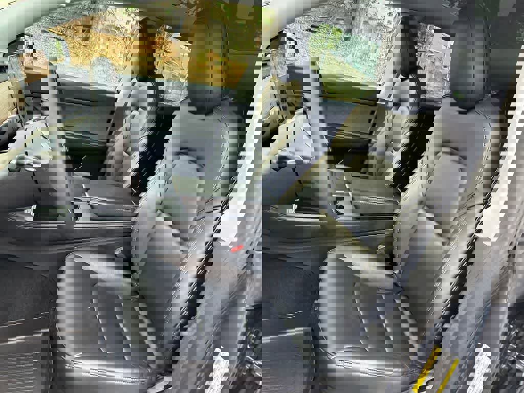 Used 2021 Tesla Model Y Performance AWD/4WD image 10