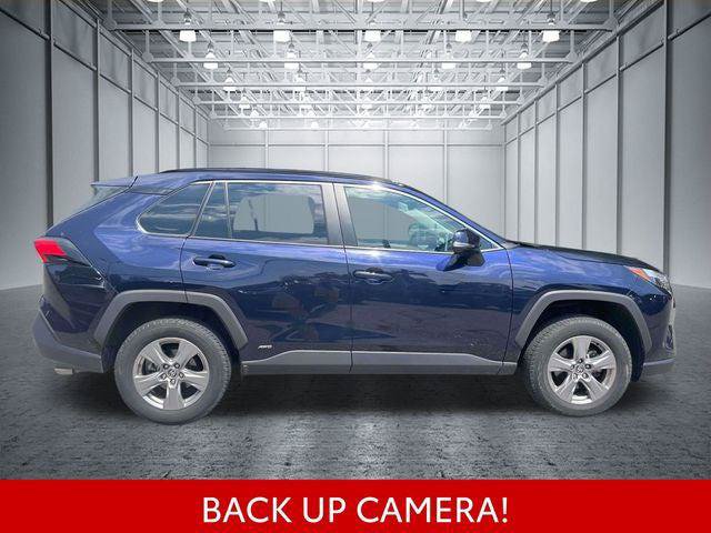 Certified 2025 Toyota RAV4 XLE AWD/4WD image 5