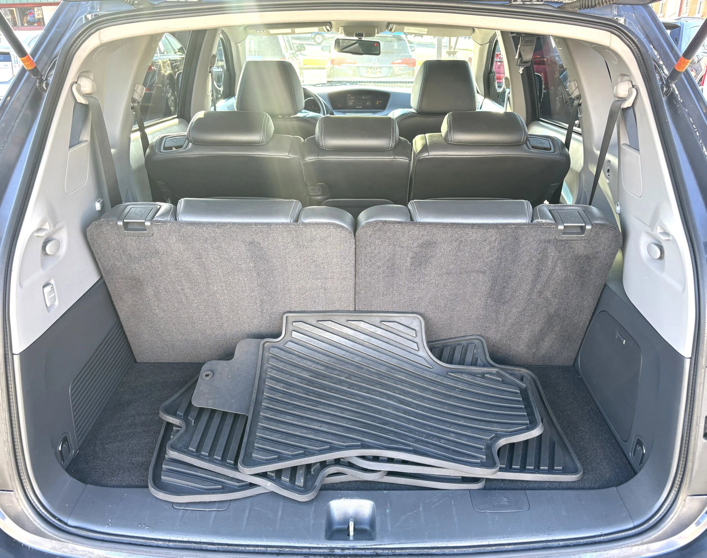 Used 2011 Subaru Tribeca Limited w/ PWR Moonroof Pkg image 36