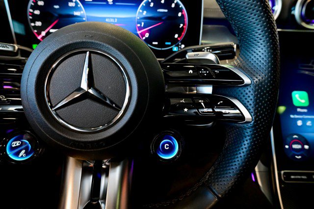 Used 2025 Mercedes-Benz CLE 53 AMG 4MATIC Coupe image 35
