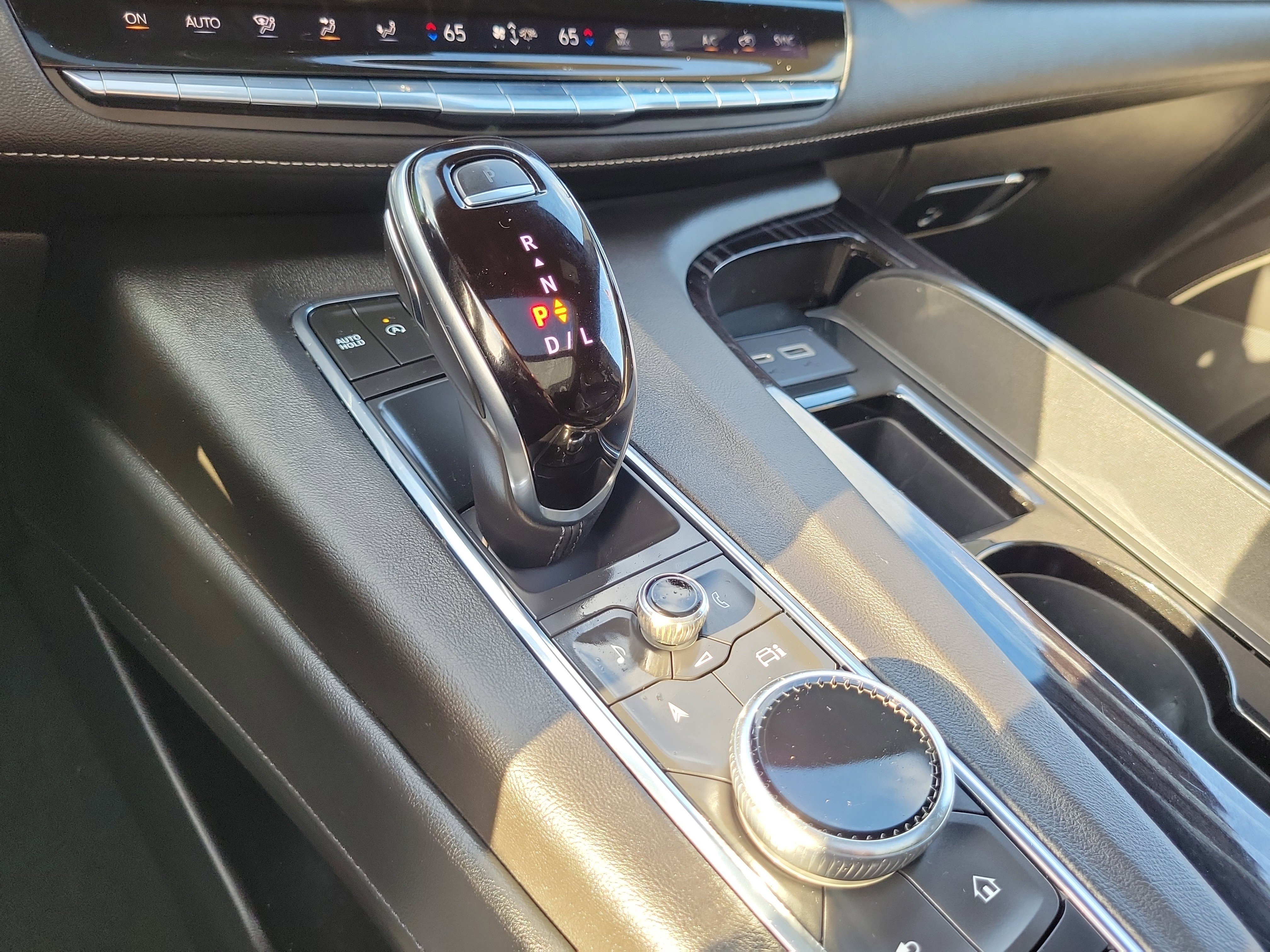 Used 2021 Cadillac Escalade Sport w/ Driver Assist Tech Package image 24