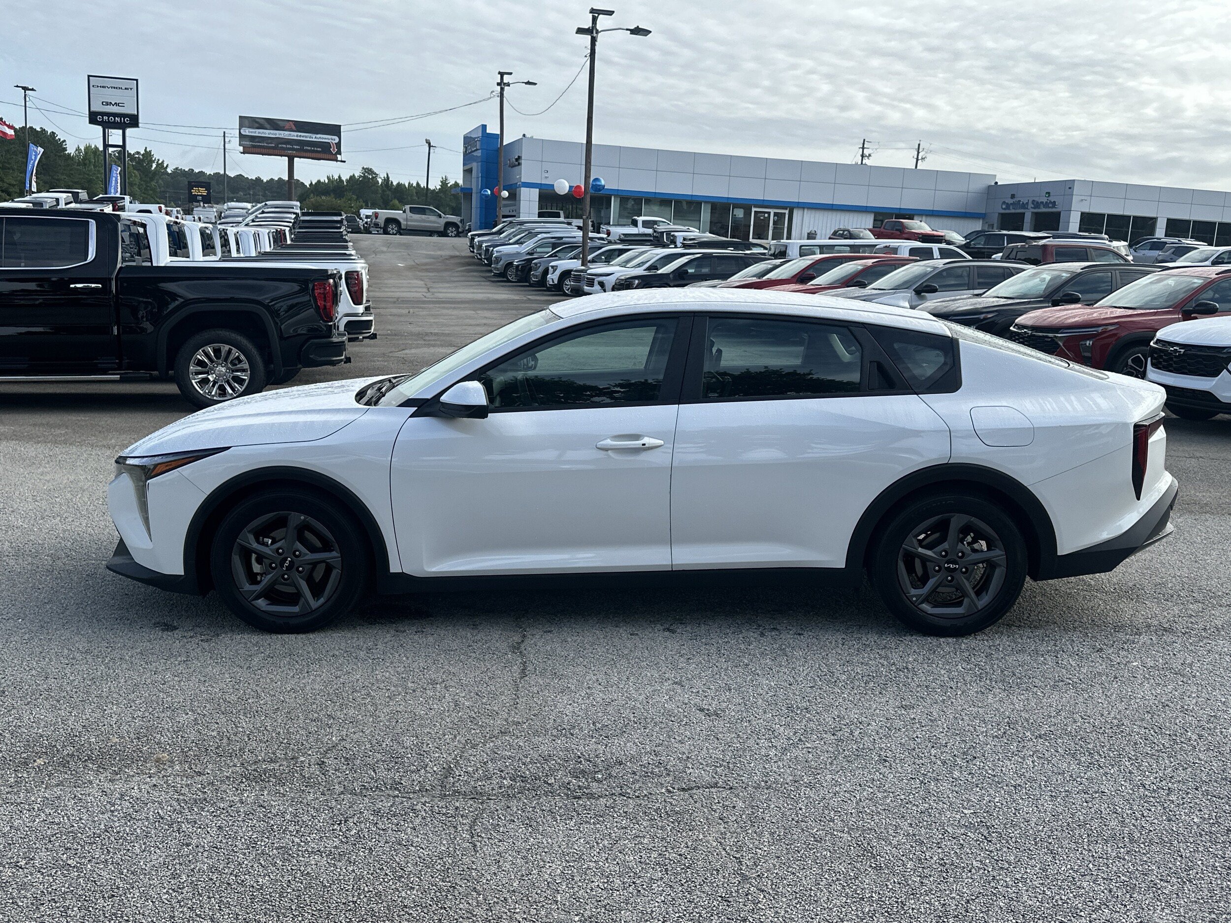Used 2025 Kia K4 FWD image 33
