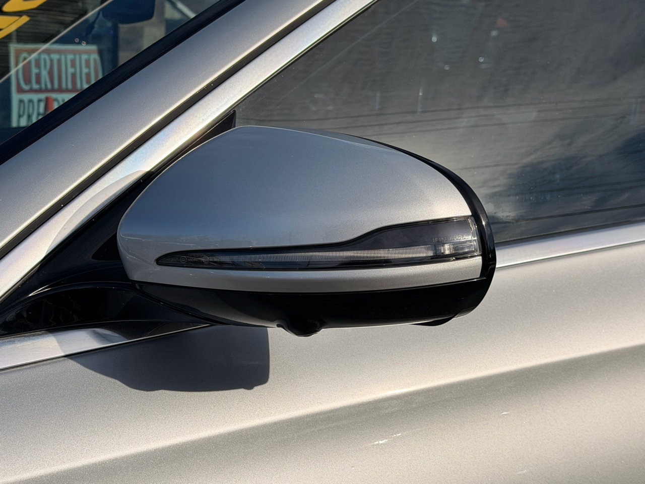 Used 2019 Mercedes-Benz E 300 4MATIC image 10