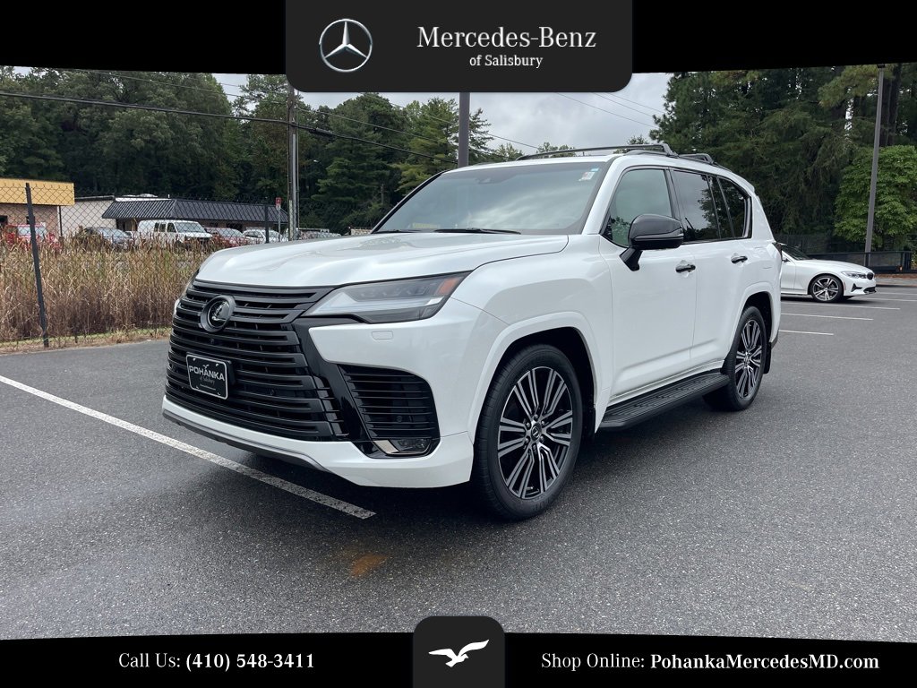 Used 2023 Lexus LX 600 4WD w/ Luxury Package
