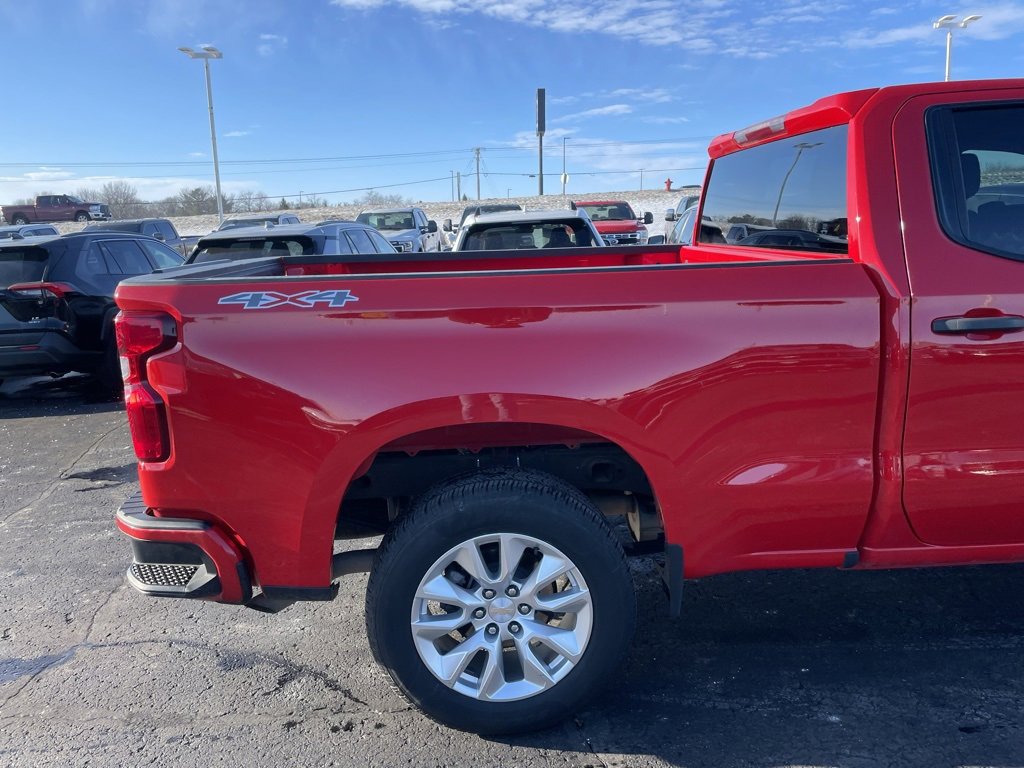 Used 2023 Chevrolet Silverado 1500 Custom image 29