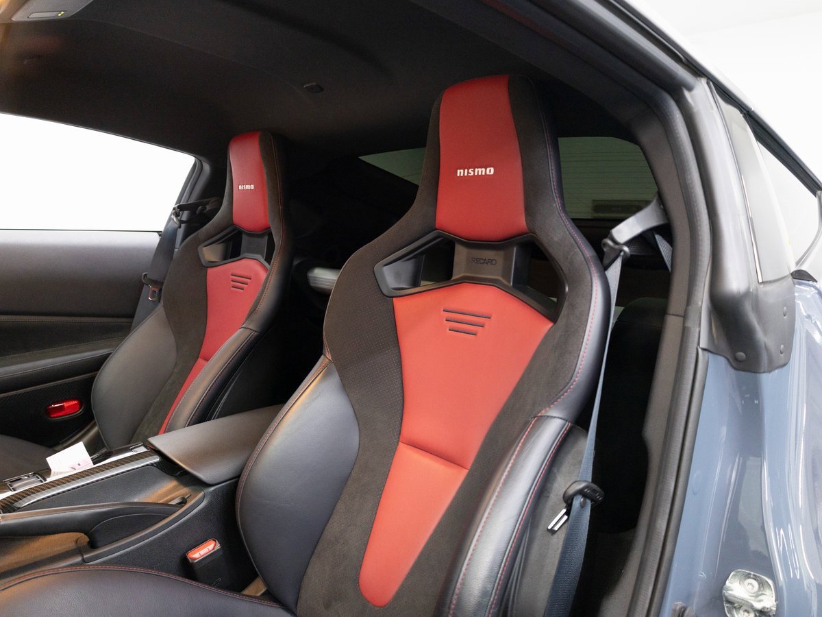 Used 2024 Nissan Z NISMO w/ Floor Mat Package image 5