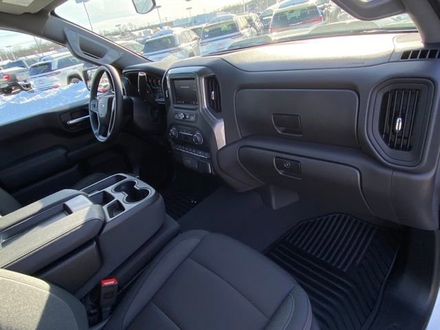 Used 2024 Chevrolet Silverado 1500 Custom Trail Boss w/ LPO, Dark Essentials Package image 24
