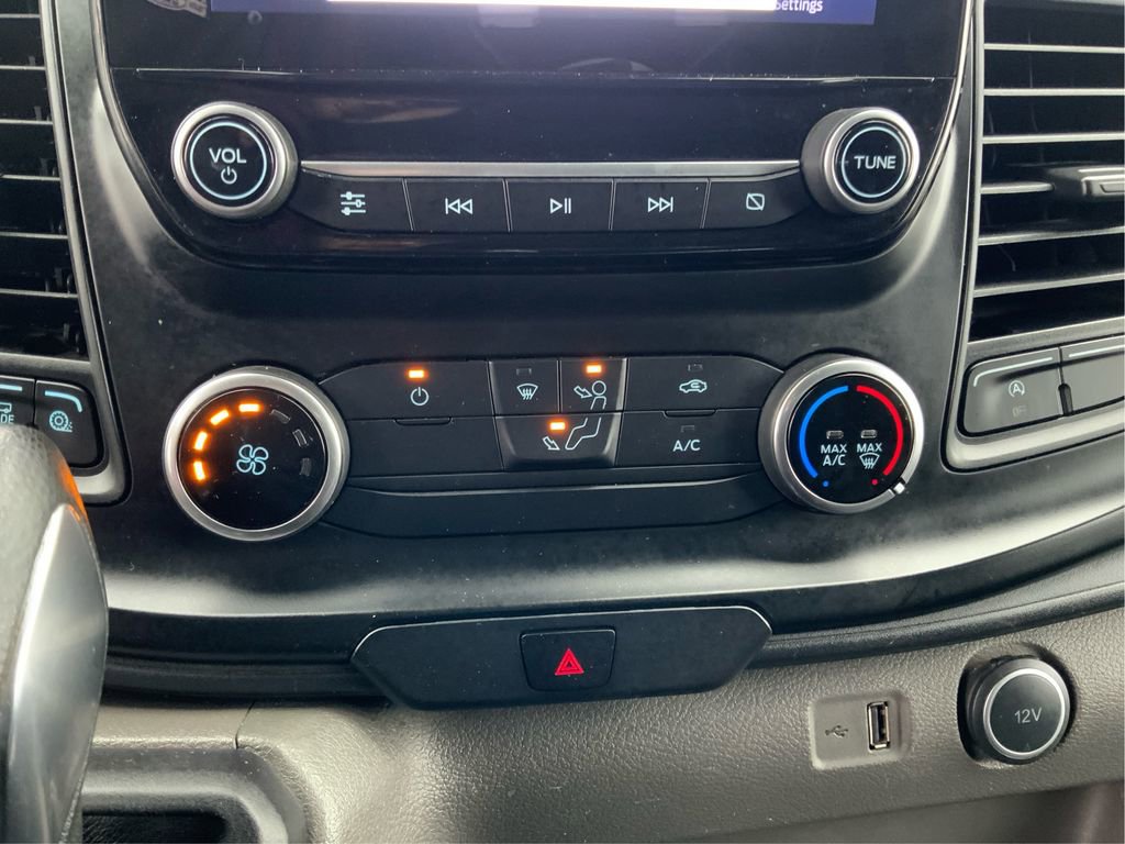 Used 2020 Ford Transit 250 Medium Roof w/ Load Area Protection Package image 27