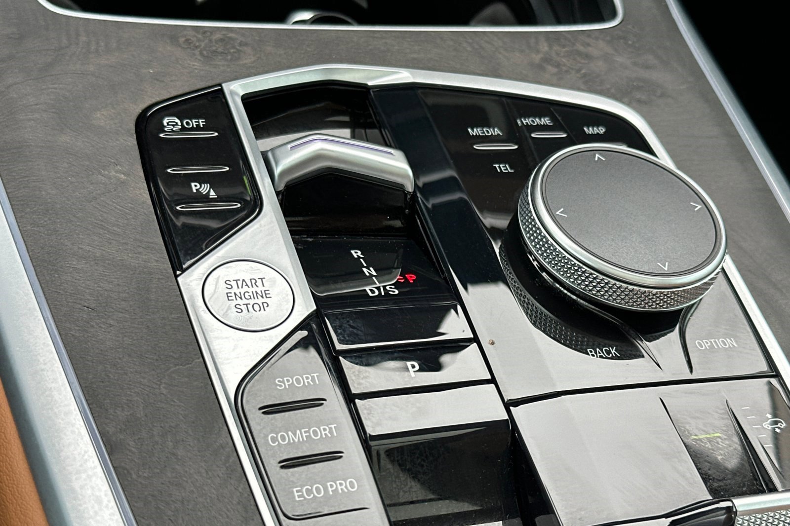 Used 2026 BMW X7 xDrive40i image 27