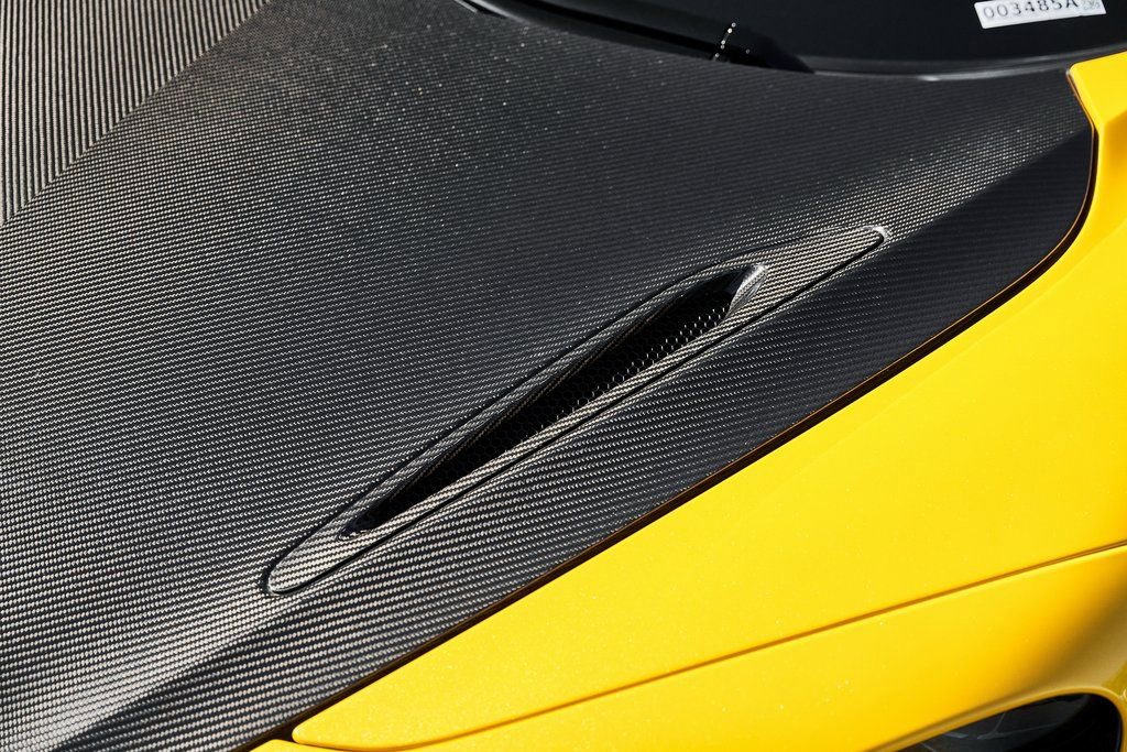 Used 2019 McLaren 720S RWD image 9