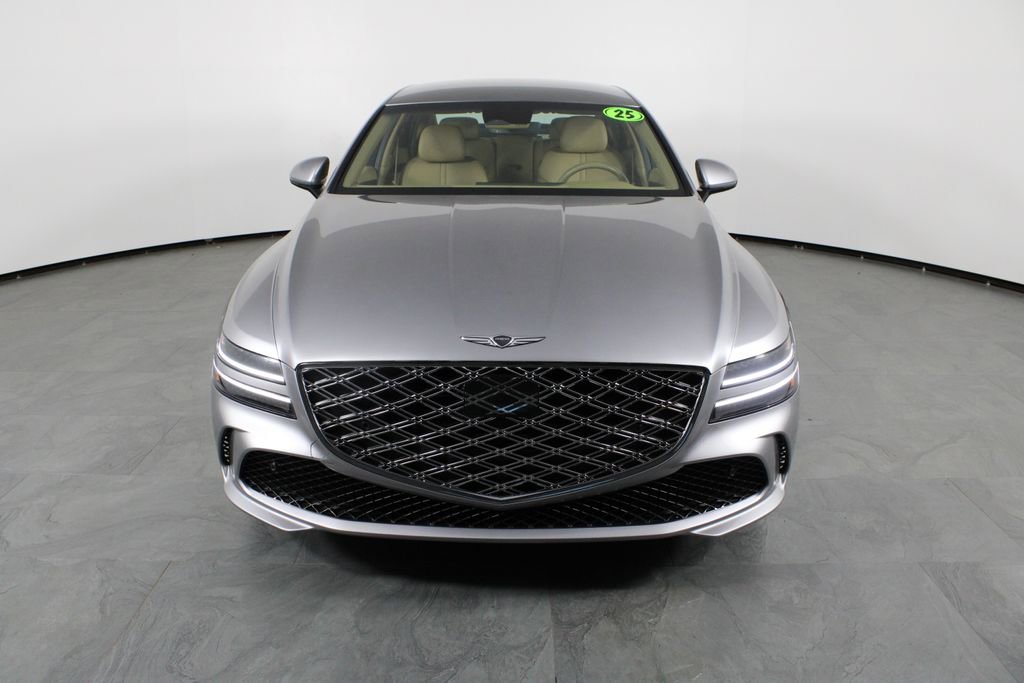 Used 2025 Genesis G80 2.5T image 11