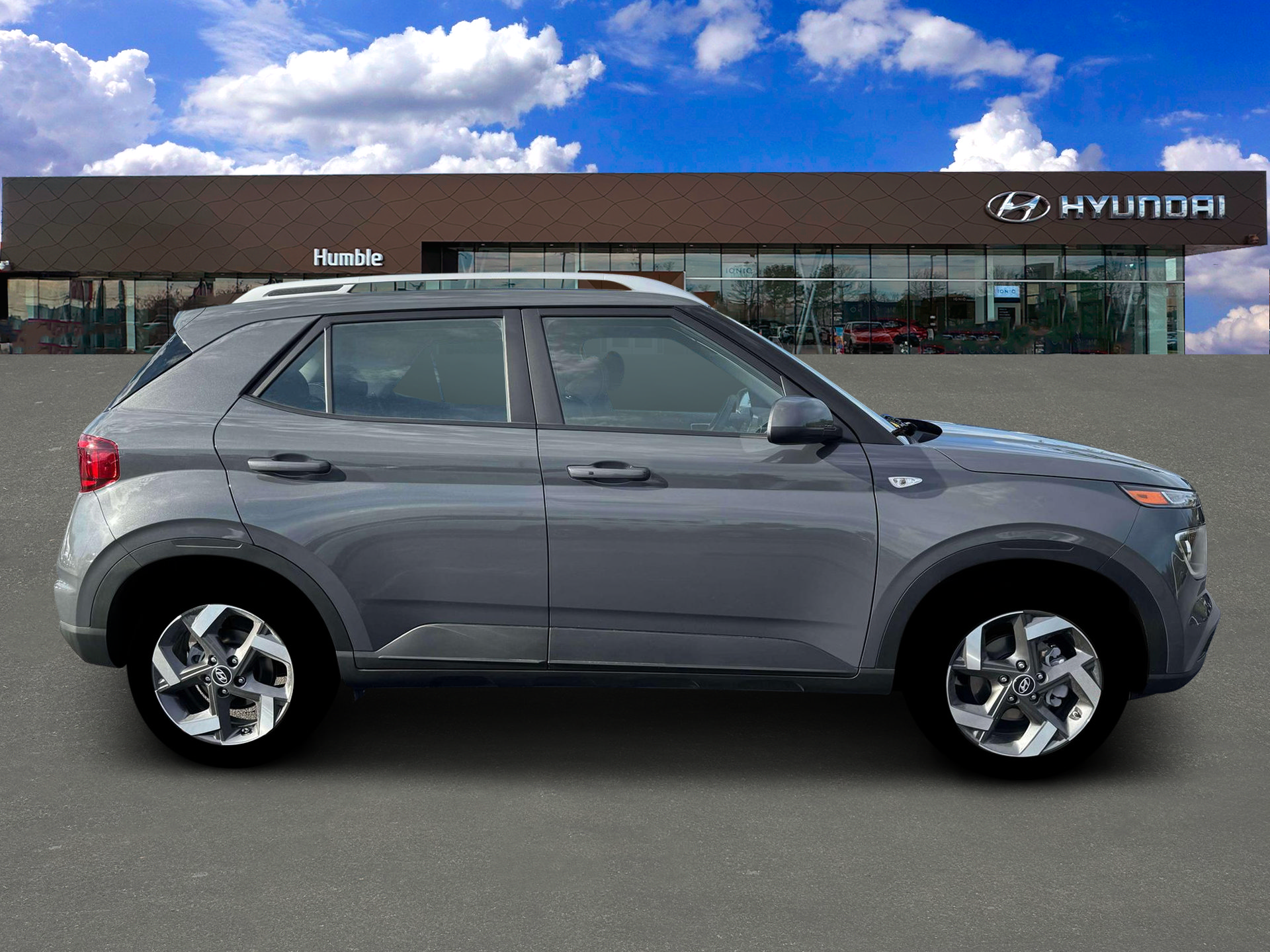 New 2026 Hyundai Venue SEL FWD image 9