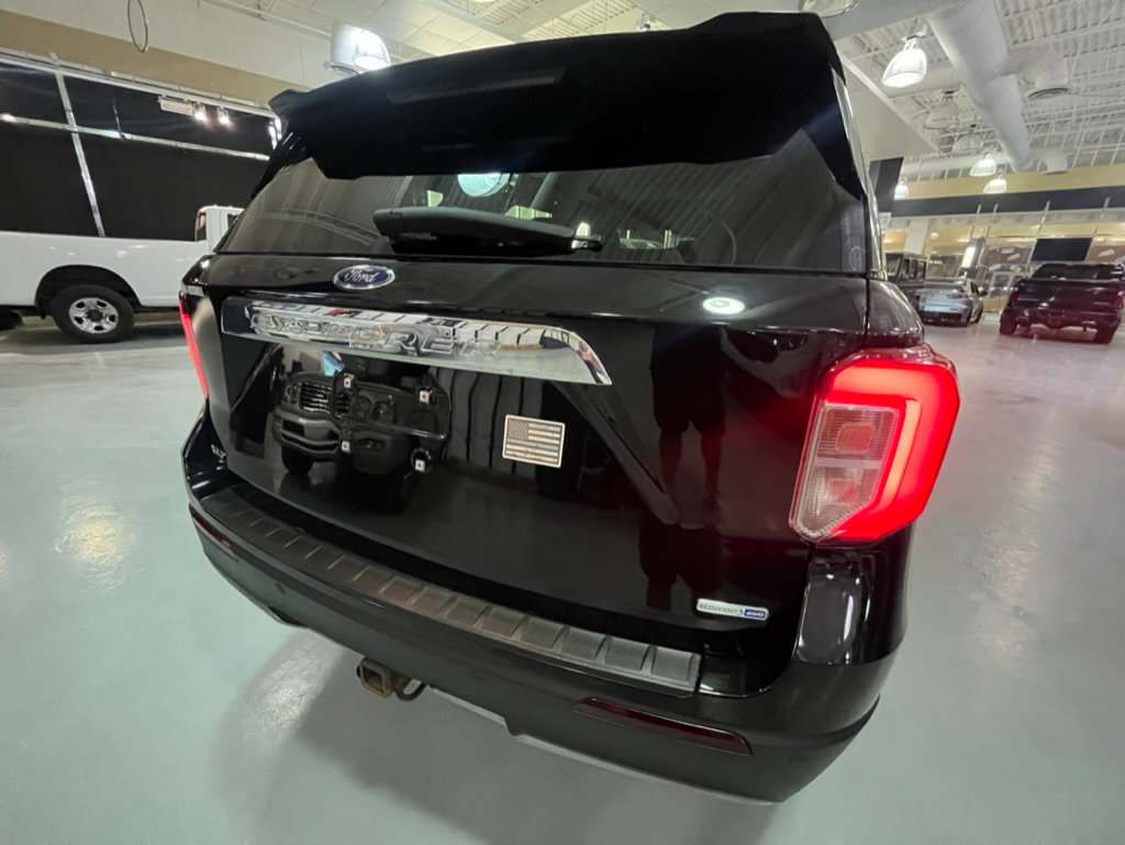 Used 2020 Ford Explorer XLT w/ Equipment Group 202A image 7