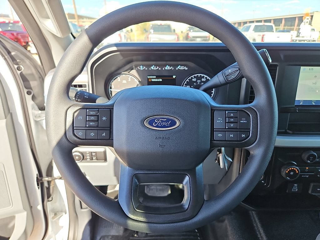 New 2026 Ford F350 XL w/ XL Chrome Package AWD/4WD image 23