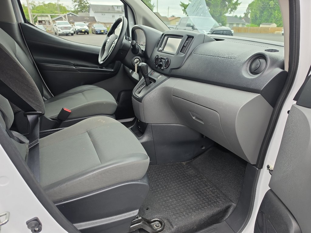 Used 2021 Nissan NV200 S w/ Back Door Glass Package FWD image 16
