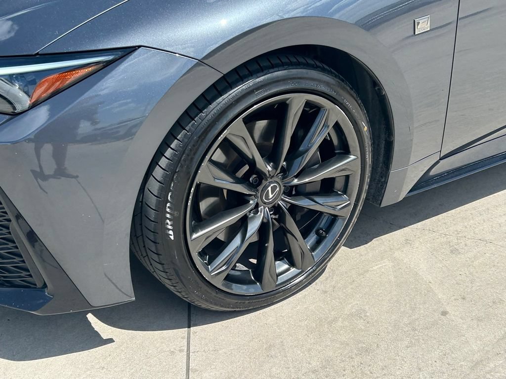 Used 2024 Lexus IS 350 F Sport w/ Navigation Package RWD image 9