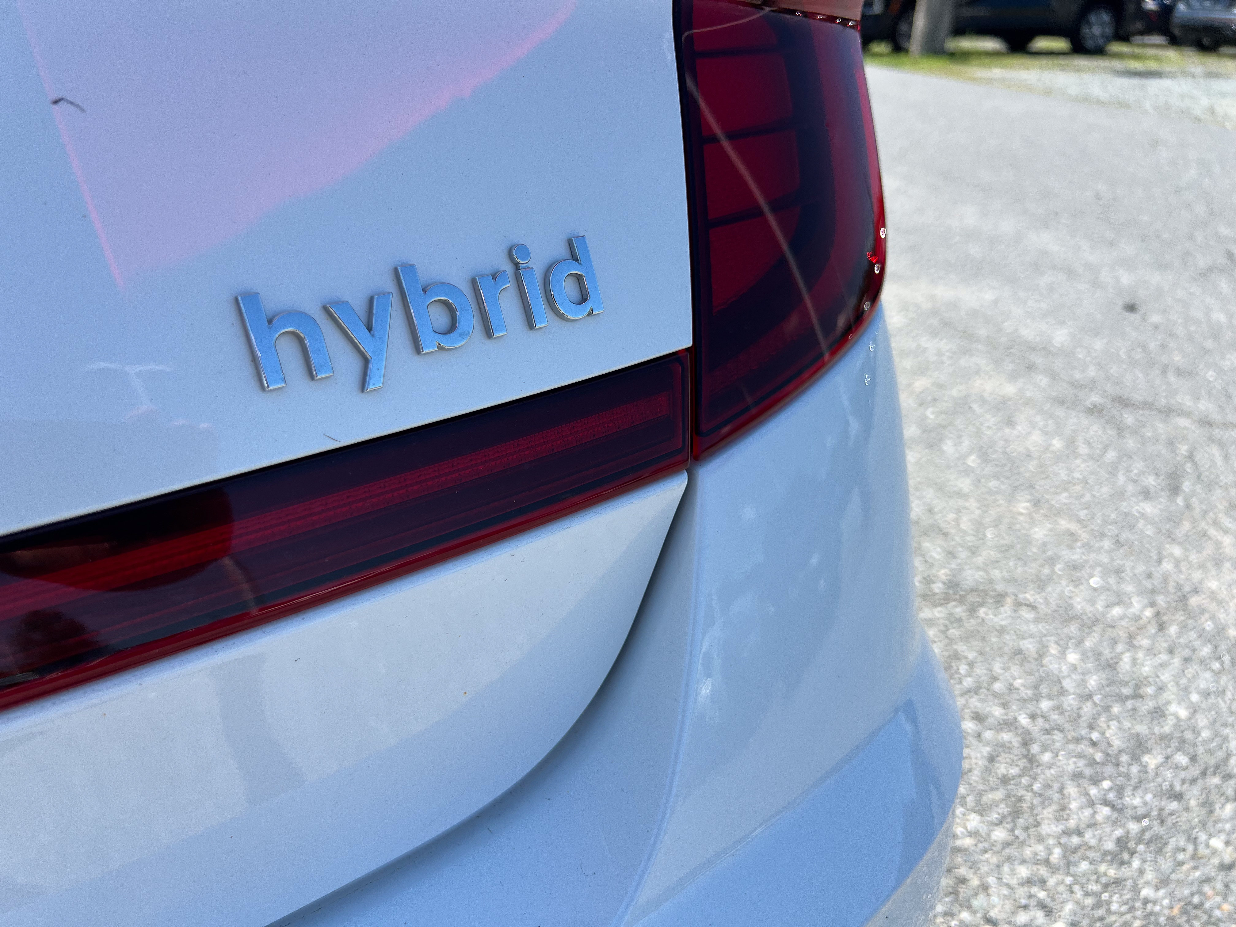 Used 2022 Hyundai Sonata Limited FWD image 5