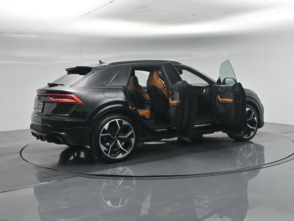 Used 2022 Audi RS Q8 AWD/4WD image 4