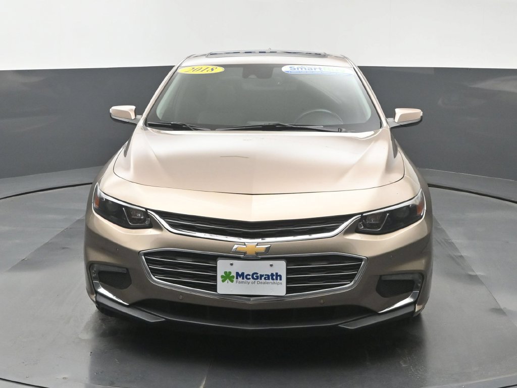 Used 2018 Chevrolet Malibu LT w/ Leather Package FWD image 6