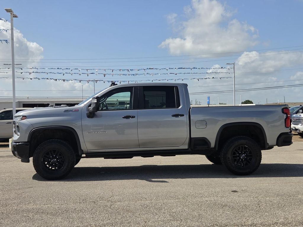 Certified 2024 Chevrolet Silverado 2500 ZR2 w/ Technology Package AWD/4WD image 6