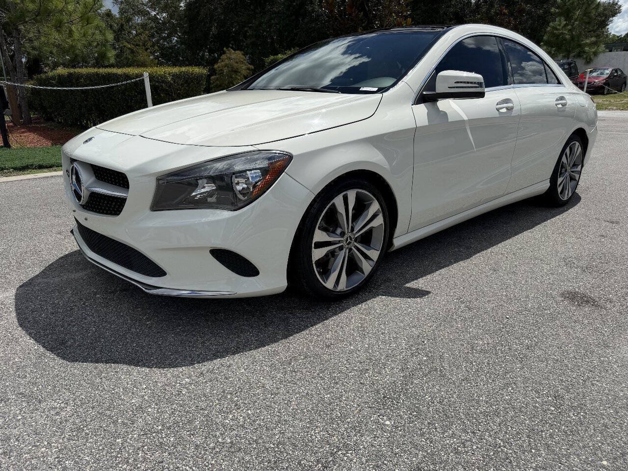 Used 2018 Mercedes-Benz CLA 250 image 3