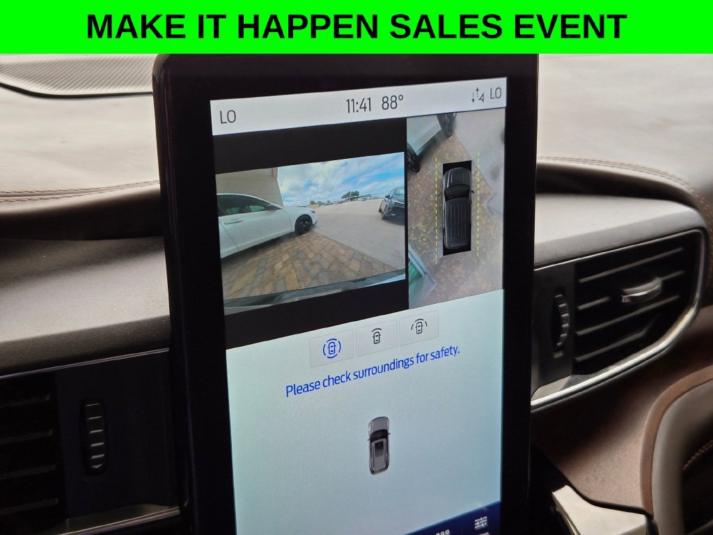 Used 2023 Ford Explorer King Ranch w/ Technology Package RWD image 35