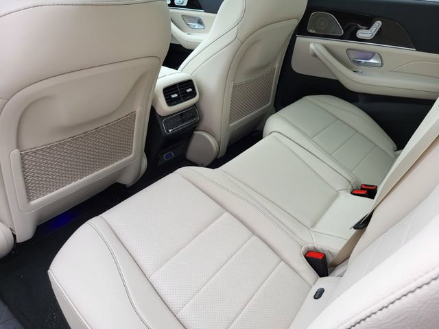 New 2025 Mercedes-Benz GLS 450 4MATIC image 33