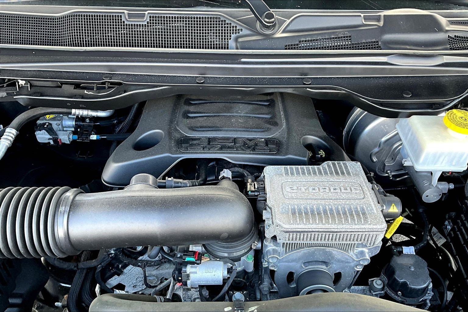Used 2023 RAM 1500 Laramie AWD/4WD image 30