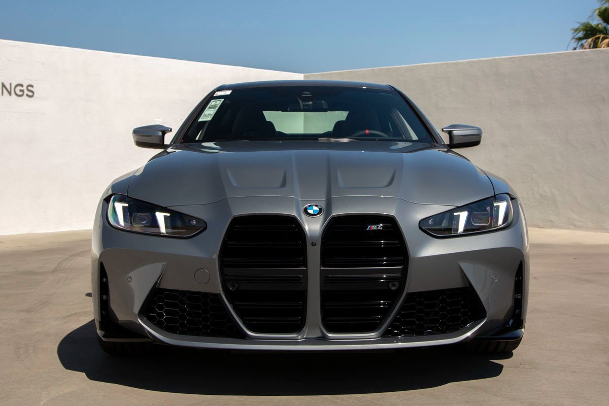 New 2026 BMW M4 Coupe w/ Executive Package image 4