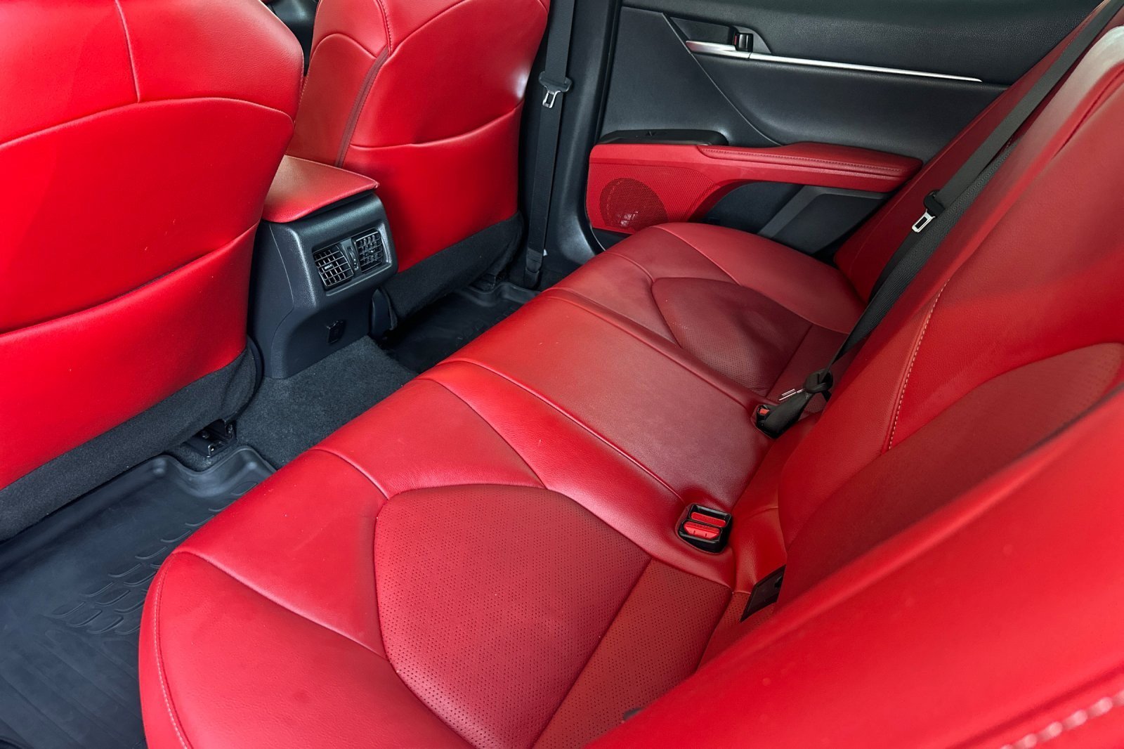 Certified 2023 Toyota Camry XSE w/ Navigation Package FWD image 11