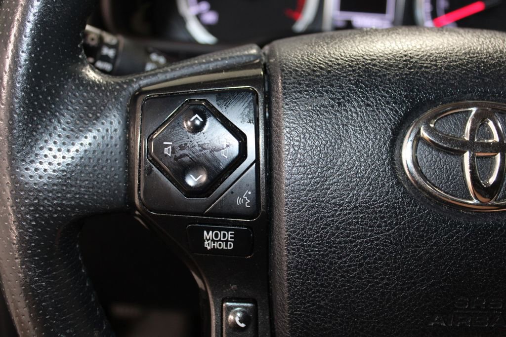 Used 2021 Toyota 4Runner Nightshade image 33