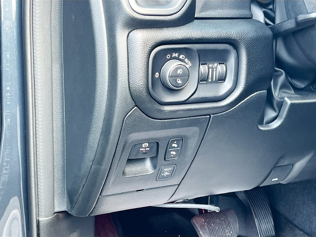 New 2026 RAM 1500 Big Horn AWD/4WD image 10