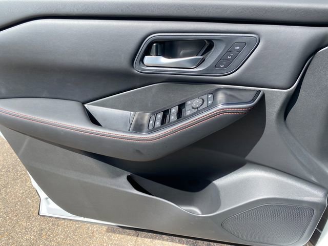 New 2026 Nissan Rogue SV image 13